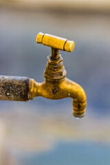 tap with water