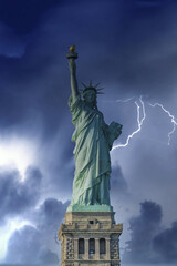 Fototapeta premium The Statue of Liberty under a coming storm, New York, USA