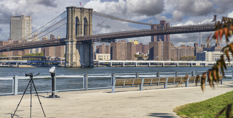 Naklejka na ściany i meble Brooklyn Bridge from Brooklyn Bridge Park - New York City