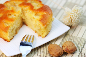 Food, cake, table, dish.