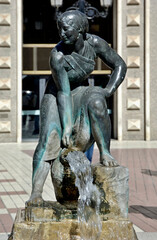 Naklejka premium Woman statue on a fountain in Castellon - Spain 