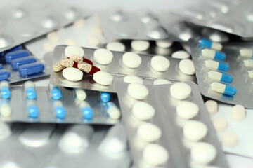 Different pills and pill wraps.