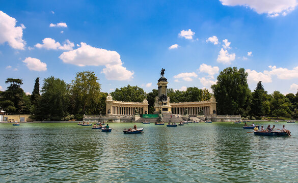El Retiro Park, Boats, Pond, and architecture. Madrid, Spain.