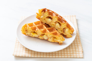 waffle with custard cream