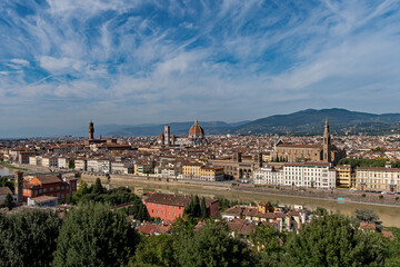 Fototapeta na wymiar Blick über die Altstadt von Florenz in der Toskana in Italien 