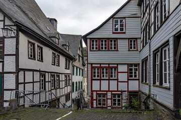 Fototapeta na wymiar Altstadt von Monschau in Nordrhein-Westfalen, Deutschland 