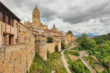 Fototapeta na wymiar Cathedral of Segovia on the hill in Spain