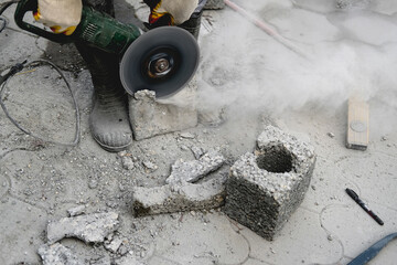 the construction work of electronic tools angle grinder