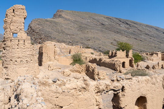 Ruins of the abandoned village of Tanuf, Oman