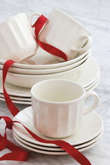 beautiful rimmed dinnerware