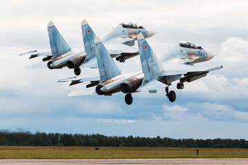 Russia, Moscow region, August, 2019. Fighter SU-30SM takes off from the airfield. - obrazy, fototapety, plakaty