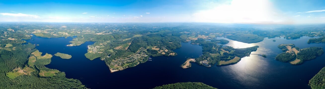 Lac de Vassivi&egrave;re - Creuse - Haute Vienne