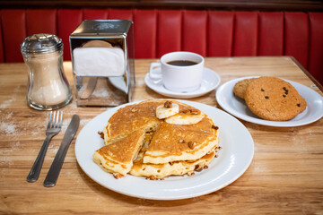 Hot cakes con café