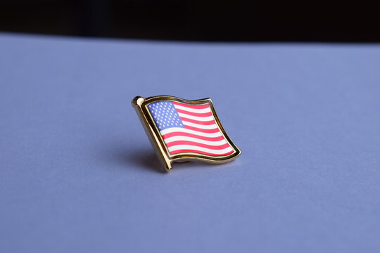 United States Of America Flag Lapel Pin Gold Plated