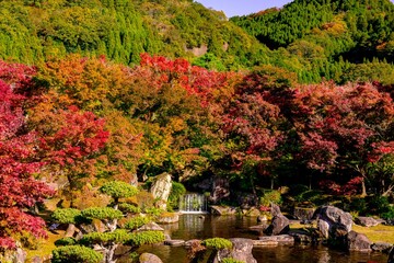 渓石園の紅葉