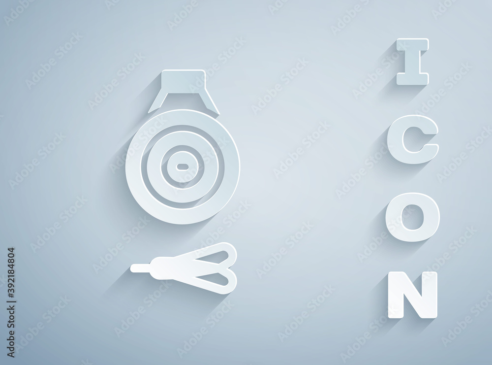 Poster paper cut classic dart board and arrow icon isolated on grey background. dartboard sign. game concep