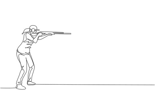Single continuous line drawing of young athlete woman shooter holding gun and training to aim target tactical shooting. Shooting sport training concept. Trendy one line draw design vector illustration