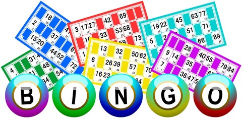 Boules et cartes de bingo multicolores sur isolée sur fond blanc 