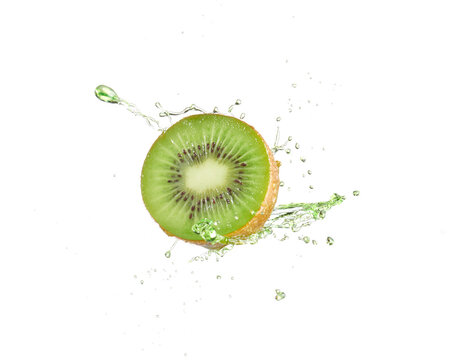 Many shapes splash water into the back of kiwifruit on a white background. Real shooting