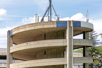 Spiral Ramp Car Parking