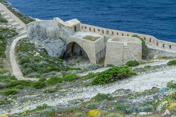 Fototapeta premium Verteidigungsmauer der Zitadelle in Bonifacio auf der Insel Korsika