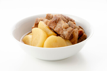 大根とスペアリブの煮物