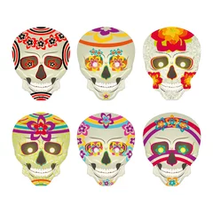 Photo sur Aluminium Crâne Ensemble de crânes en sucre avec des motifs de fleurs pour célébrer le jour des morts mexicain. Yeux brûlants. Calavera. Illustration vectorielle, isolée sur fond blanc.