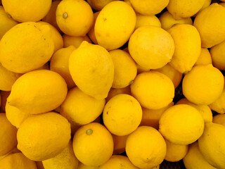 lemons in the market