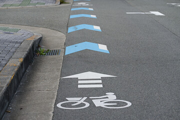 日本の自転車専用道路のマーク
