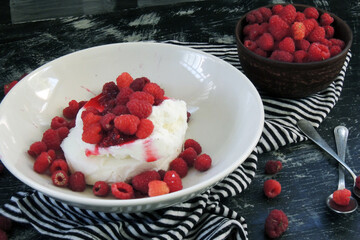 ice cream with raspberry jam