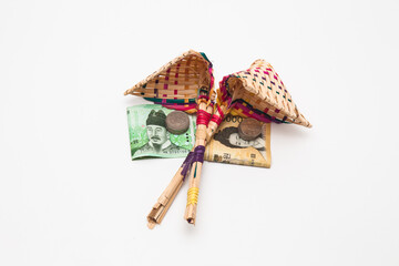 Bok jo ri at lucky back with lucky finance korean won