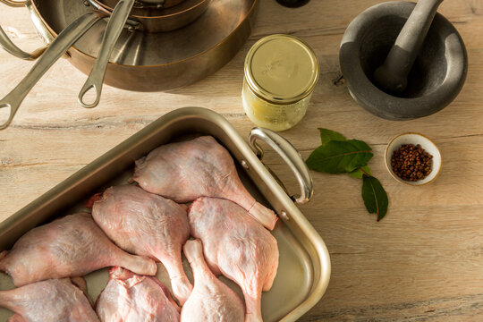 Duck legs prepared for confit
