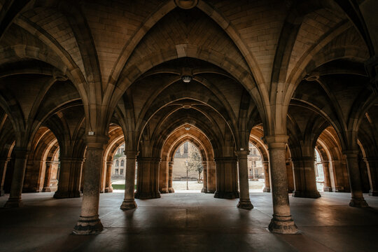Arched hallway near courtyard - Powered by Adobe