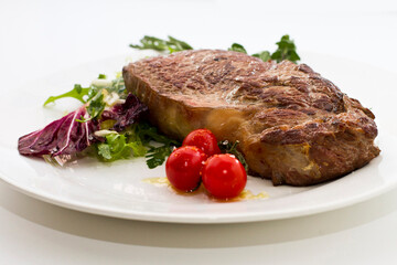 steak with vegetables