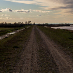 road made of small stone