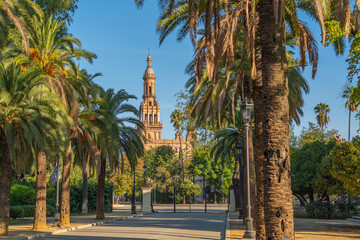 Parque de Maria Luisa is a famous public park in Sevilla, along the Guadalquivir River, Andalusia. - obrazy, fototapety, plakaty