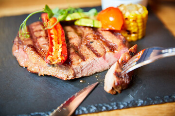 fried beef with vegetables