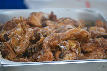 chicken wings with sauce