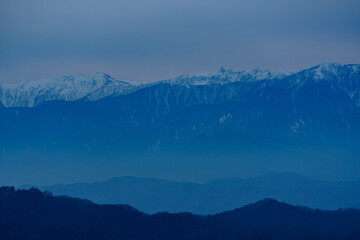 Fototapeta premium 初冬の北アルプス 長野県大望峠