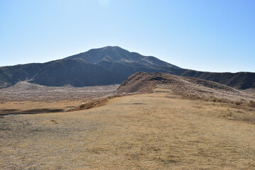 Scenery of Kusasenri Overlooking Mt. Karasuhata [October]