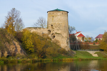Naklejka premium Thunder Tower on October evening. Pskov, Russia