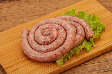 Raw sausage ring for grill