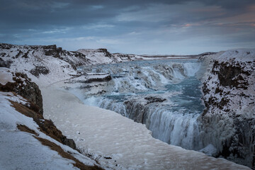 atemberaubender Wasserfall Gulfoss auf einer Tour in Island