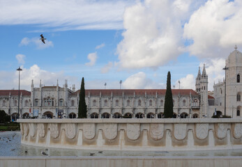 Naklejka premium Ancient Jerónimos Monastery in the Belem district of Lisbon, Portugal