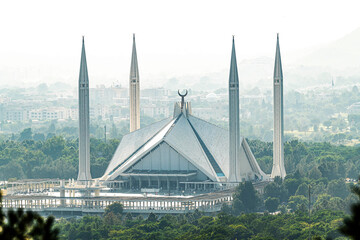 Shah Faisal mosque is the masjid in Islamabad, Pakistan. Located on the foothills of Margalla...