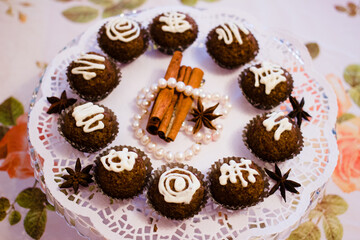 tasty round mini cakes. delicious for holidays