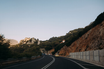 road to the mountains