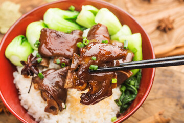 A bowl of fresh trotters rice