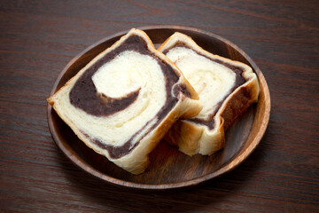 あん食パン