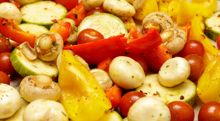 grilled colored vegetables lie together